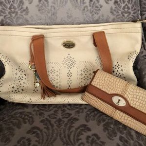 Cow hide leather Fossil purse with wallet